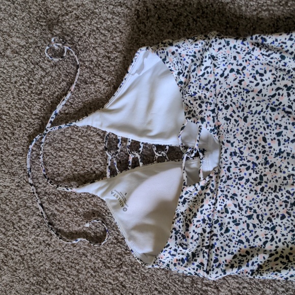 Athleta Aqualuxe Confetti One Piece Swimsuit in Small - Picture 4 of 8